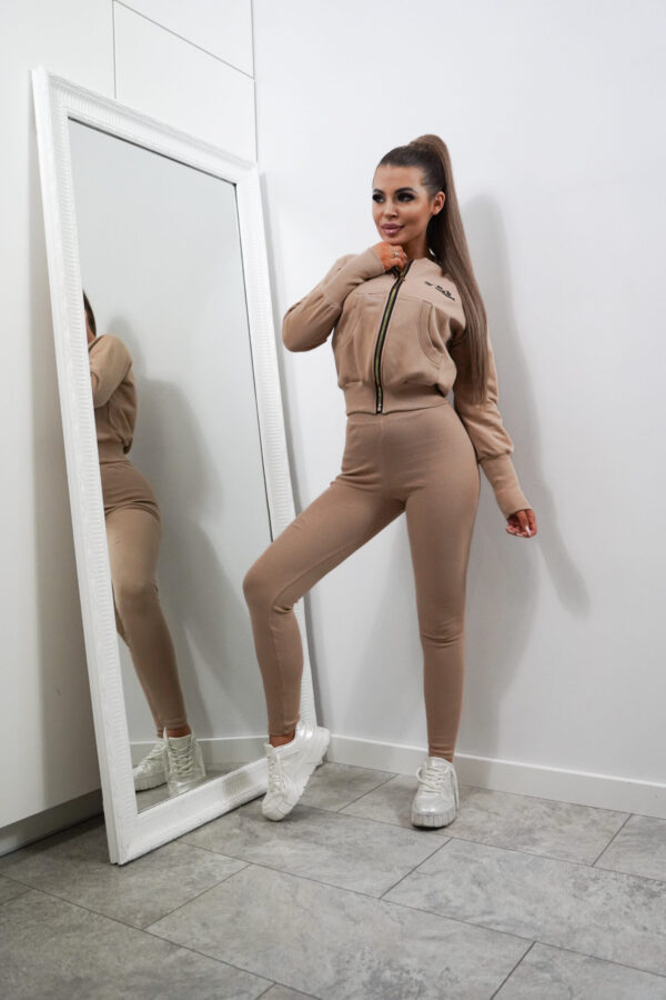 RUNWAY LEGINSY 3 kolory - obrazek 3