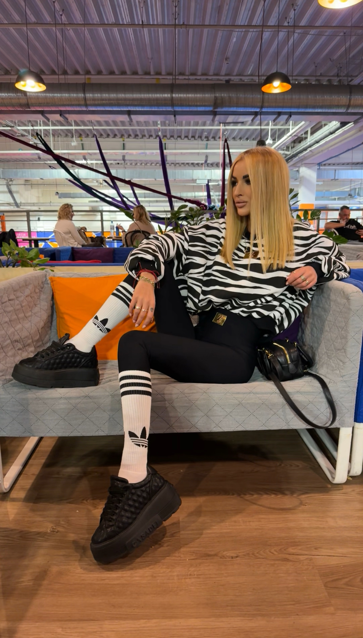 BLUZA ZEBRA uni od xs do l - obrazek 4