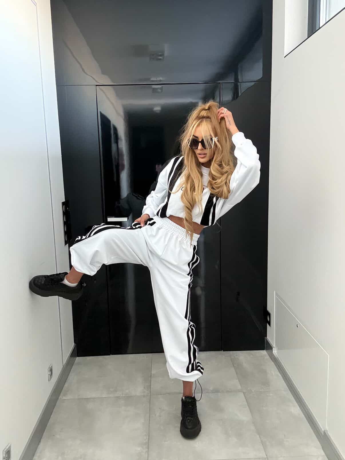 DRES NO NAME w 8 kolorach - obrazek 2